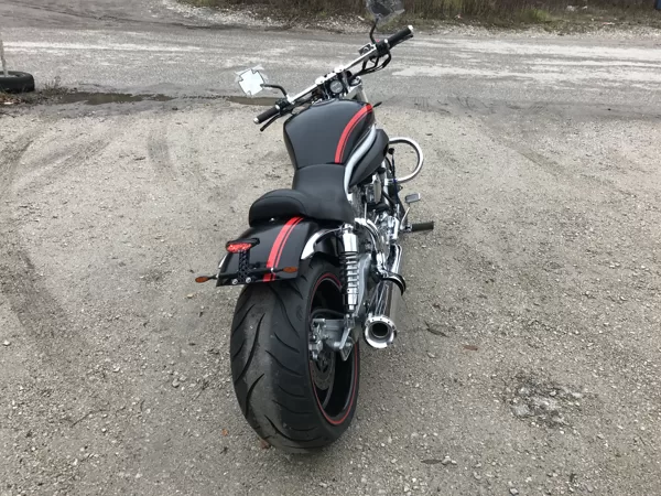 Hyosung Aquila GV 650 Umbau zu Trooper
